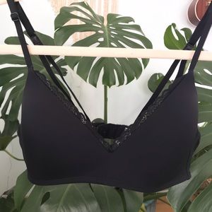 Black aerie bra